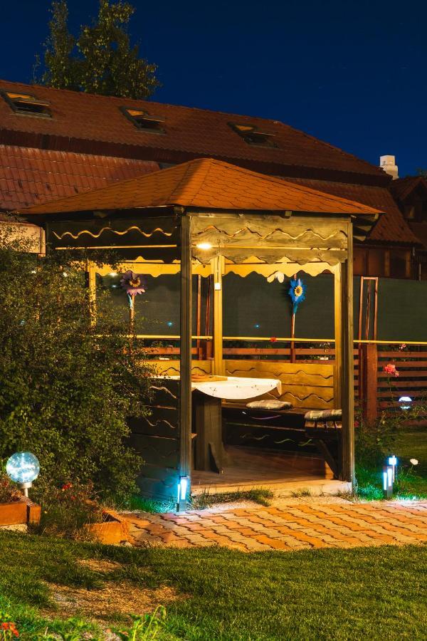 Sunset Cottage 브라쇼브 외부 사진